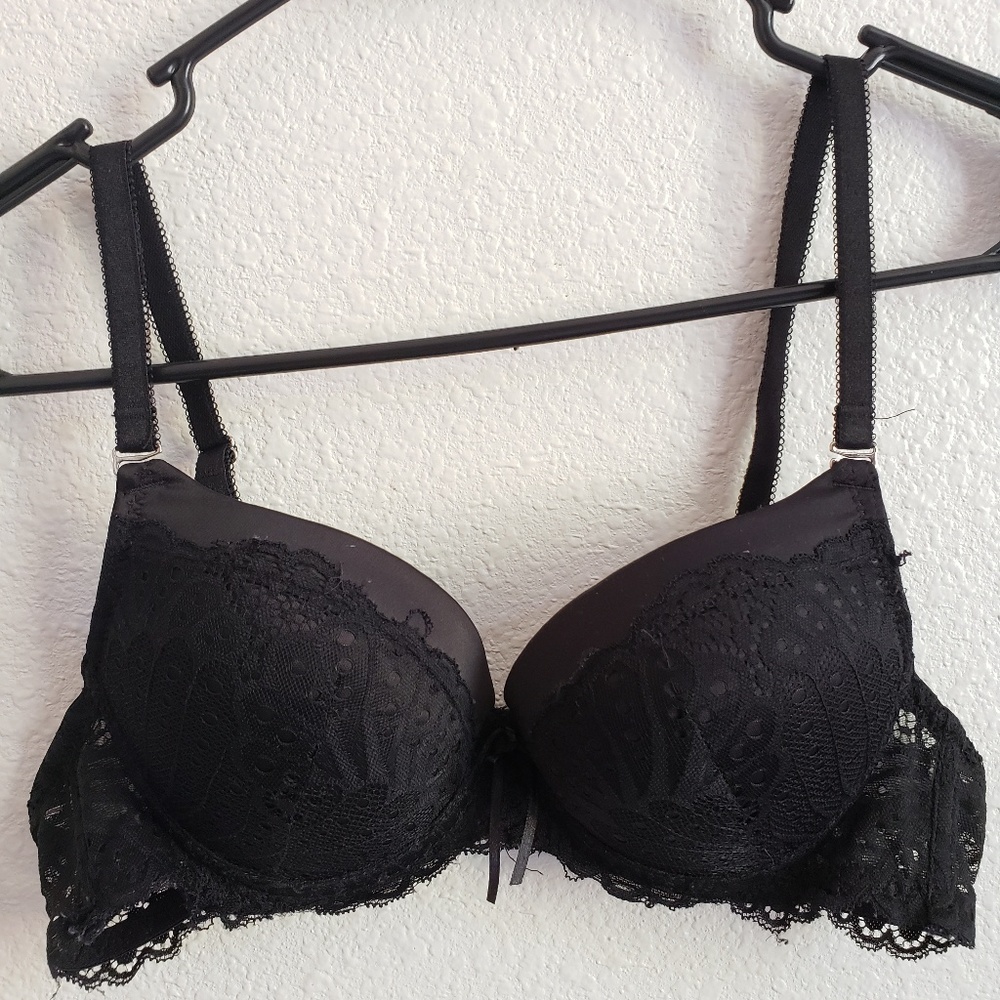 Black Bra